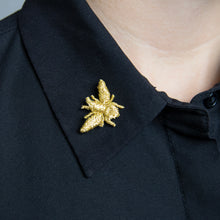 Load image into Gallery viewer, Gold Embroidered Brooches – 3 small insects
