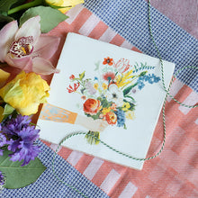 Afbeelding in Gallery-weergave laden, StoryTile - Happiness in a basket
